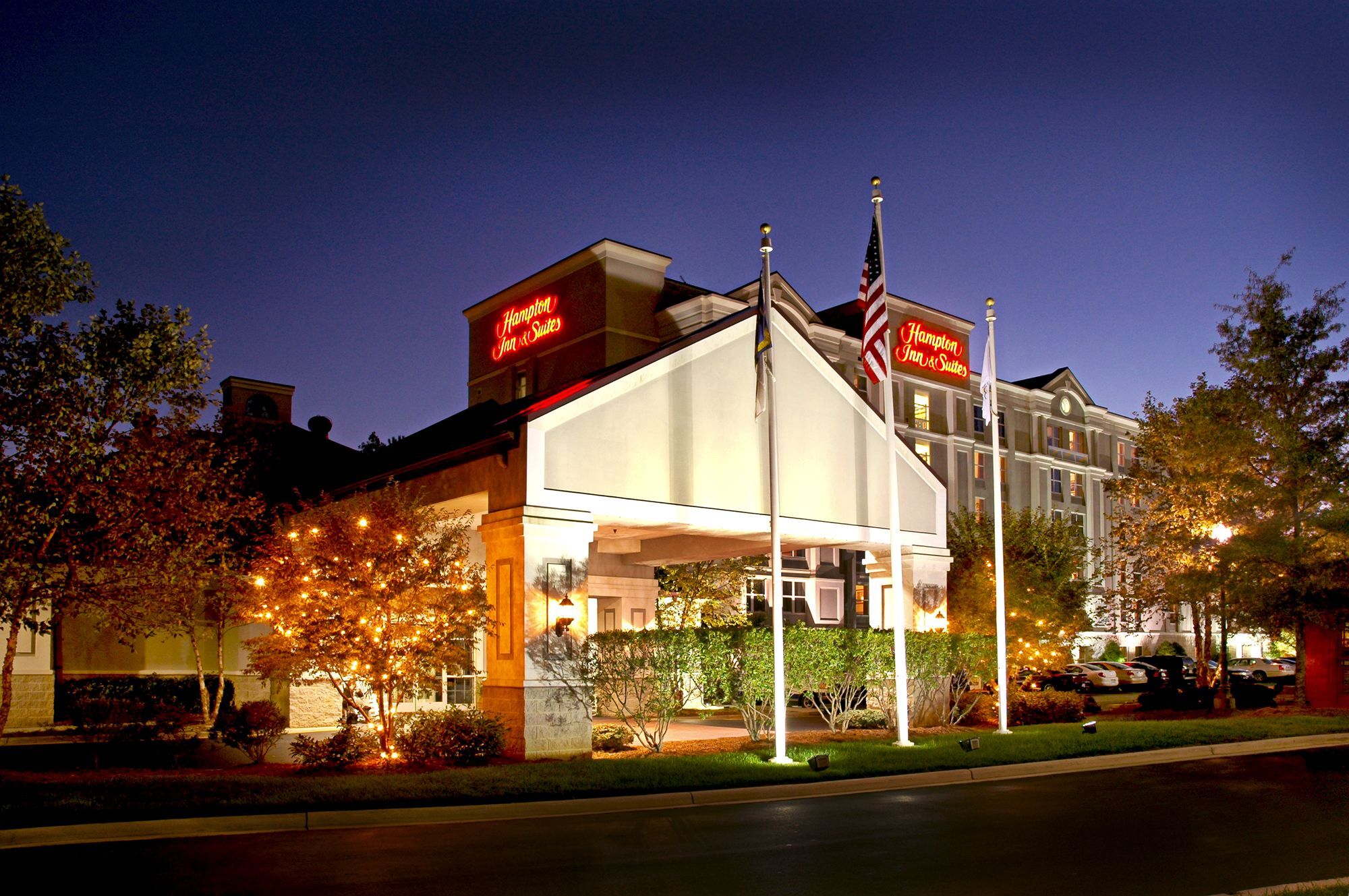 Hampton & Raleigh Lenovo Center Hotel Cary